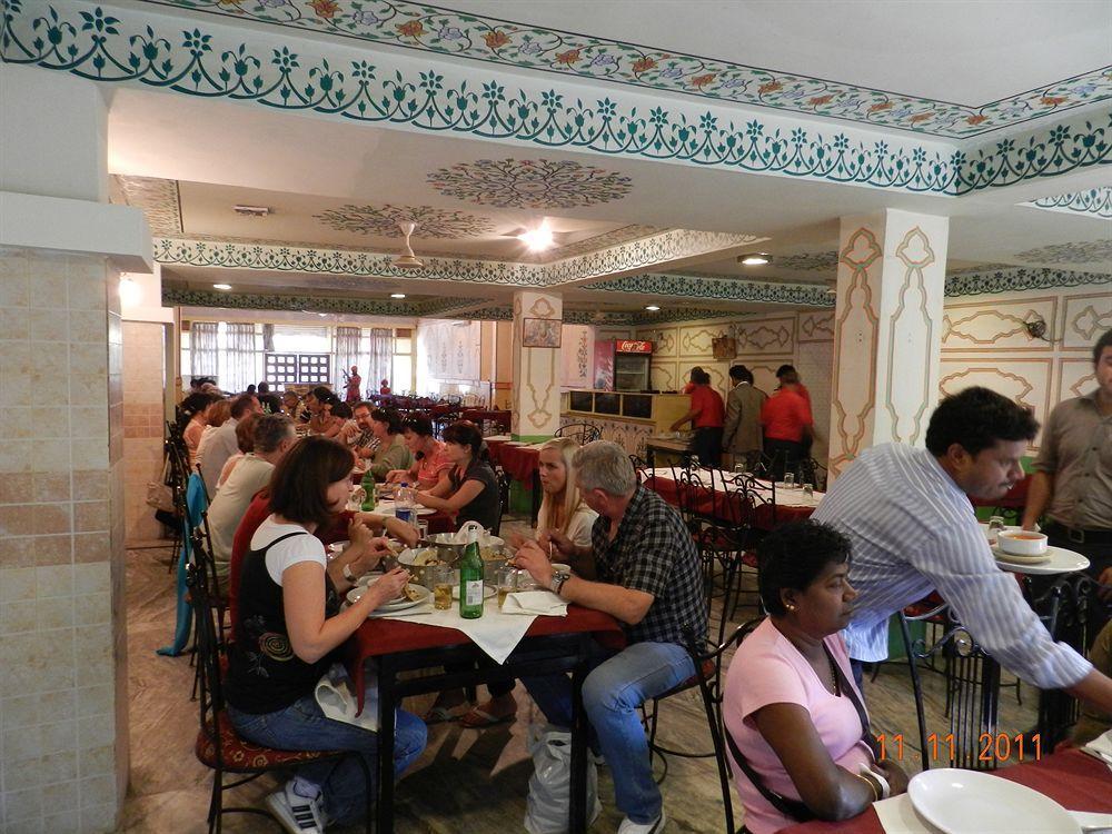 Jaipur Darbar Hotel Luaran gambar